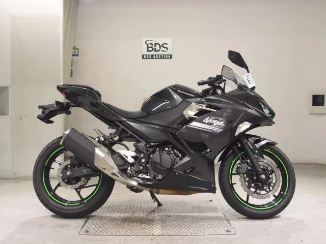 Kawasaki NINJA250-2