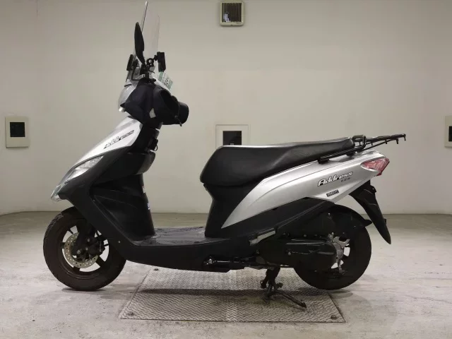 Suzuki ADDRESS V125