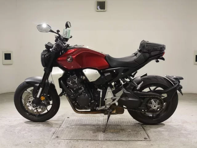 Honda CB1000R-2