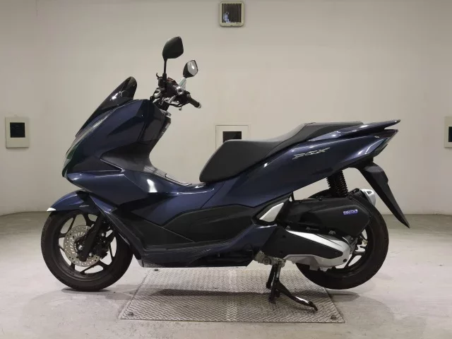 Honda PCX125-4