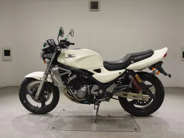 Kawasaki BALIUS250-2