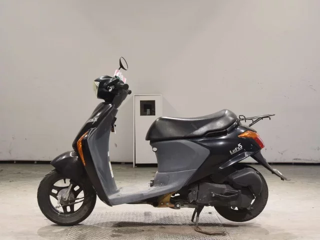 Suzuki LET S5