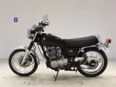 Yamaha SR400-5
