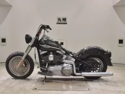 Harley-Davidson HARLEY FLSTSC1580