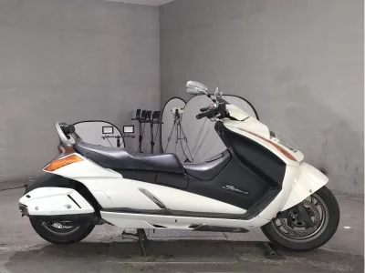 Suzuki GEMMA250