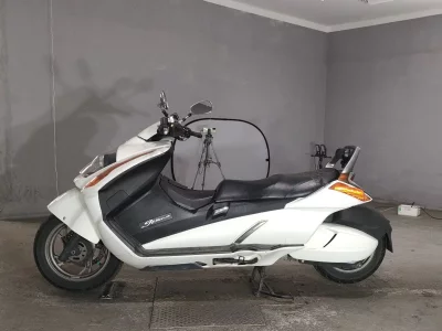 Suzuki GEMMA250
