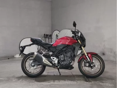 Honda CB250R