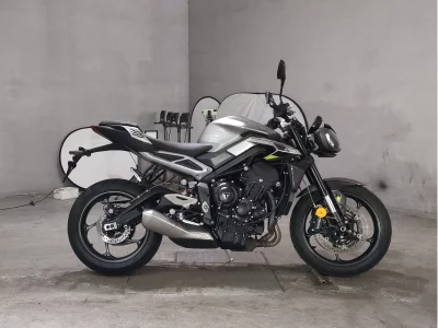 Triumph TRIUMPH STREET TRIPLE R