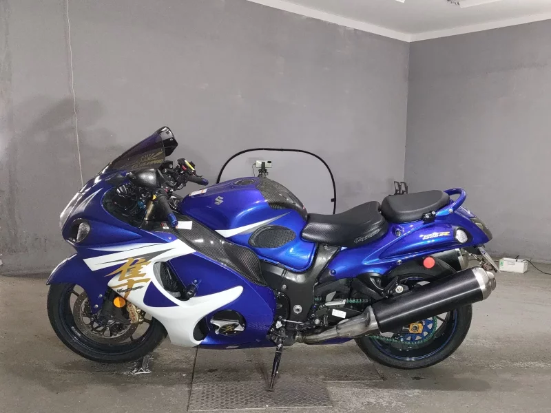 Suzuki GSX1300R HAYABUSA
