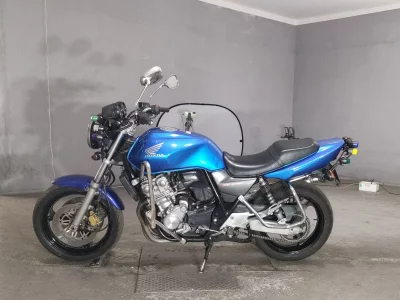 Honda CB400SF TRAINING CAR