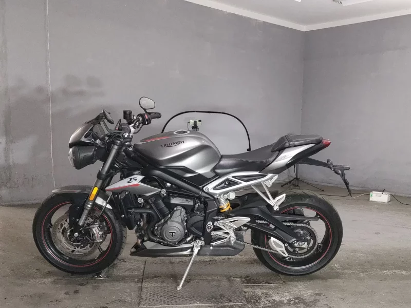 Triumph TRIUMPH STREET TRIPLE RS