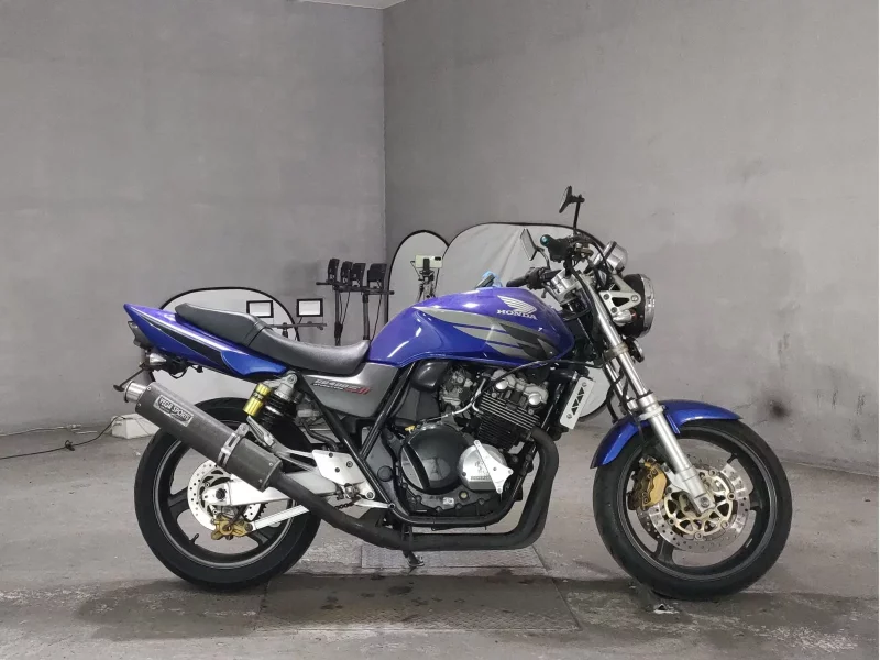 Honda CB400SFV-2