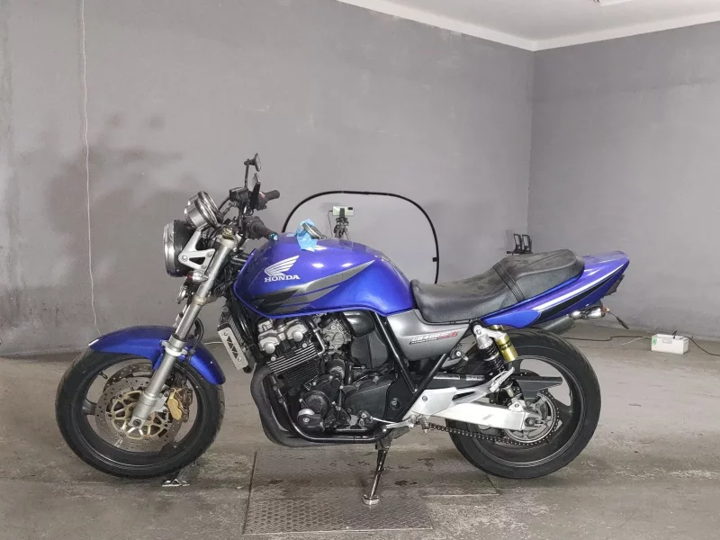 Honda CB400SFV-2