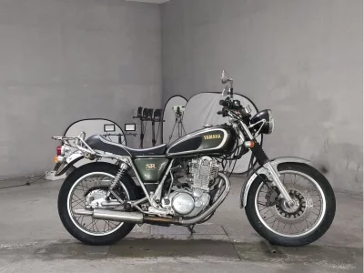 Yamaha SR400-1