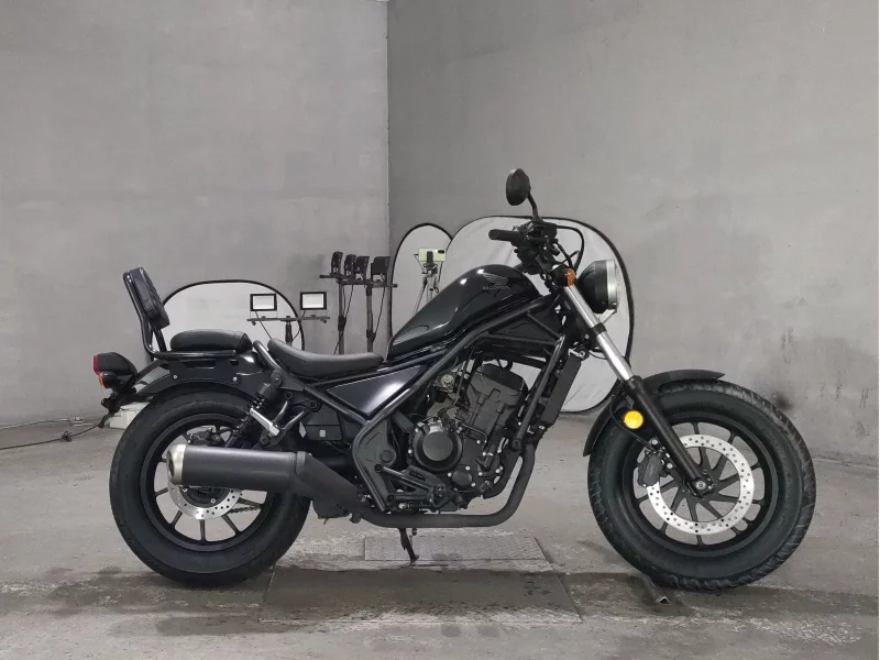 Honda REBEL