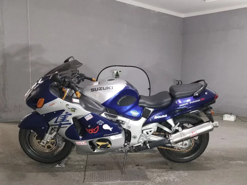Suzuki GSX1300R HAYABUSA