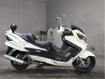 Suzuki SKYWAVE 250M