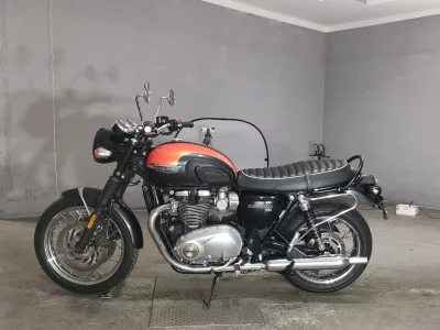 Triumph TRIUMPH T120 BONNEVILLE
