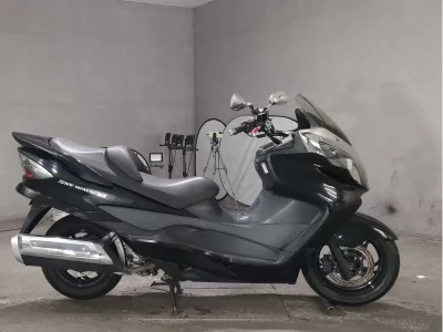 Suzuki SKYWAVE 250S