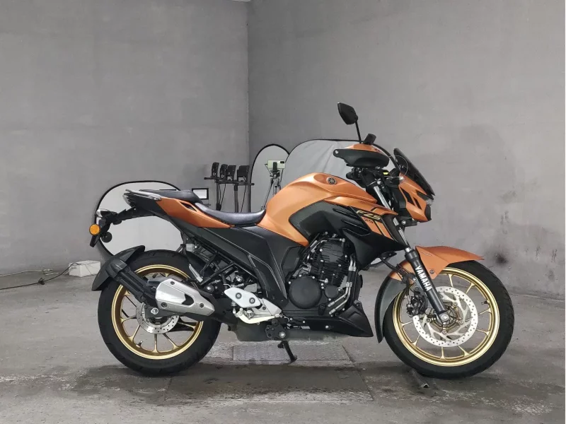 Yamaha FZS25