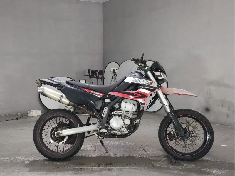 Kawasaki D-TRACKERX
