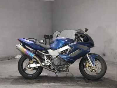 Honda VTR1000F