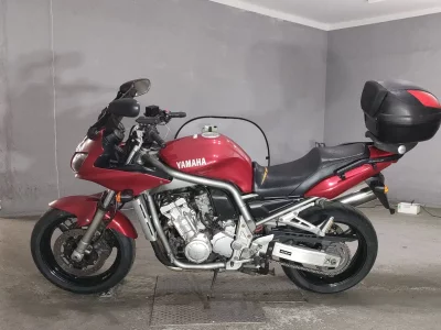 Yamaha FZ-1 FEATHER