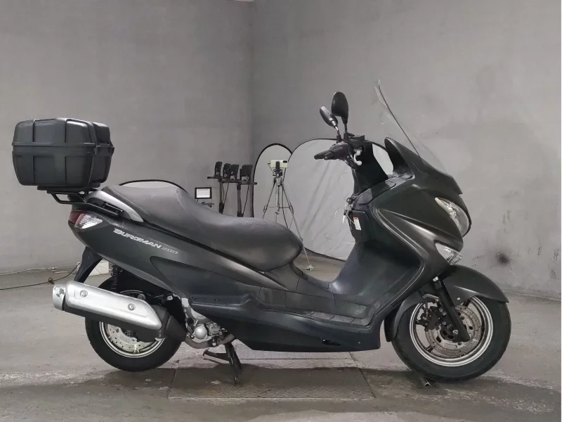 Suzuki BURGMAN200