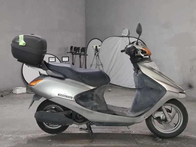Honda SPACY100
