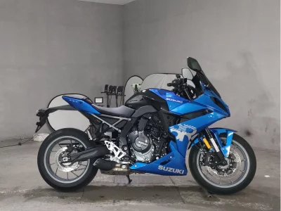 Suzuki GSX-8R