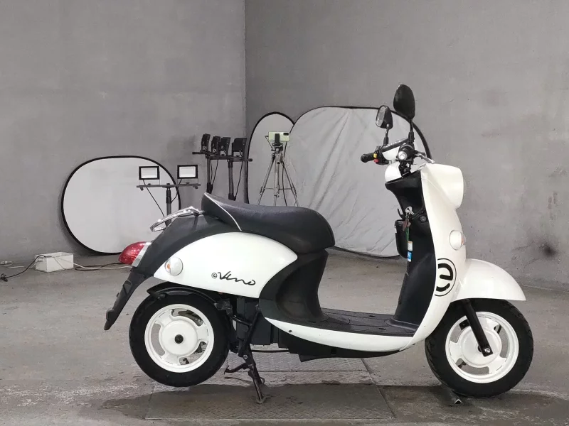 Yamaha E- VINO