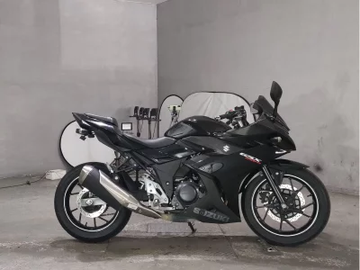 Suzuki GSX250R