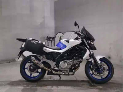 Suzuki GLADIUS400