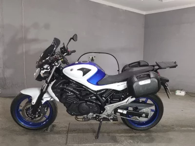 Suzuki GLADIUS400