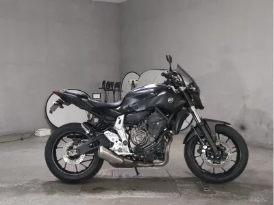 Yamaha MT-07 2015