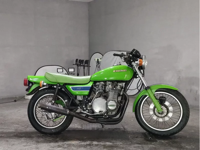Kawasaki Z900