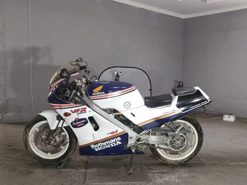 Honda VFR400R