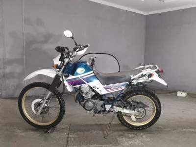 Yamaha SEROW 225W