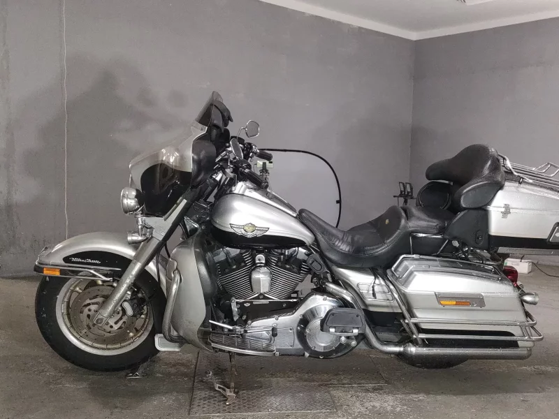 Harley-Davidson HARLEY FLHTCU-I 1450