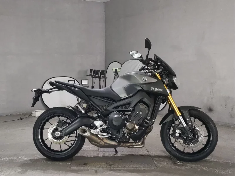 Yamaha MT-09 лот № 7485 оценка 4  с аукциона в Японии
