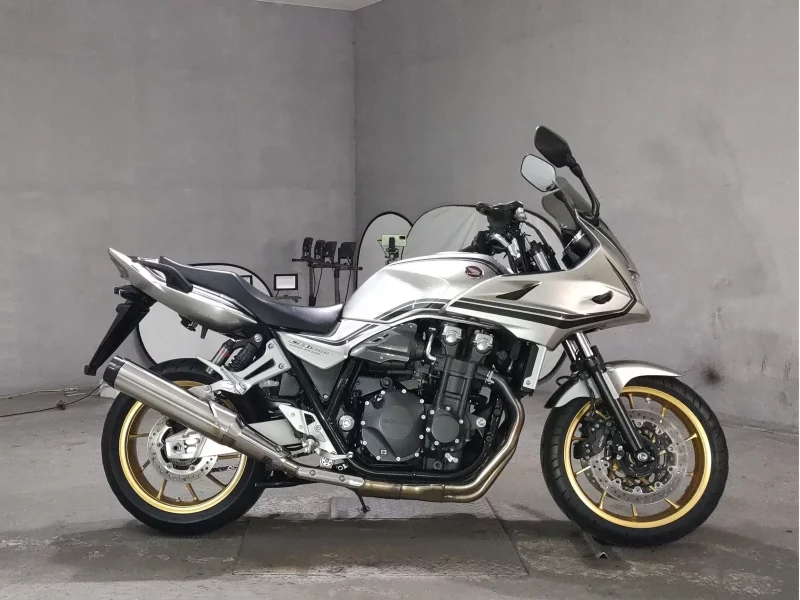 Honda CB1300SF BOLDOR лот № 8497 оценка 5  с аукциона в Японии