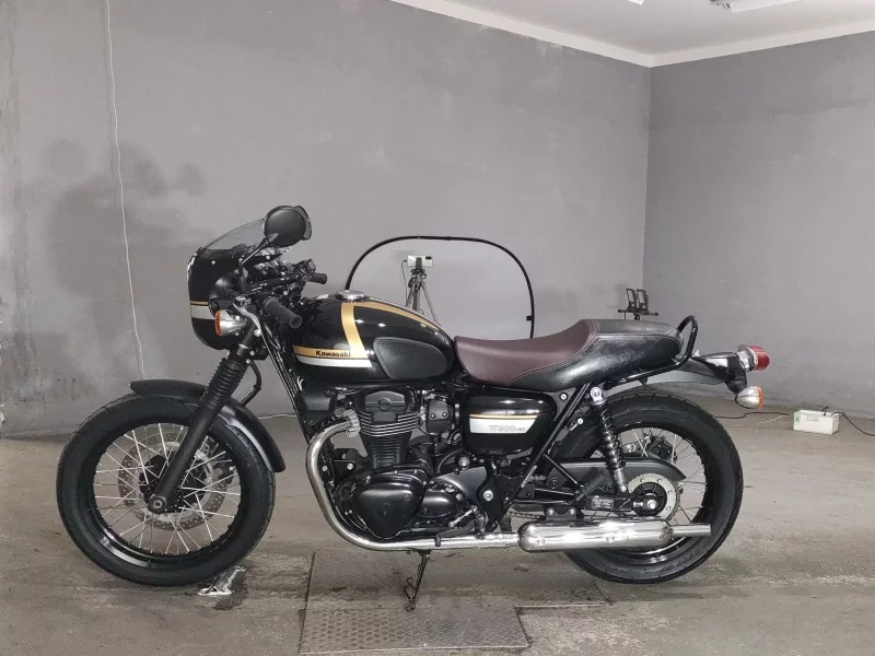 Kawasaki W800KAFE