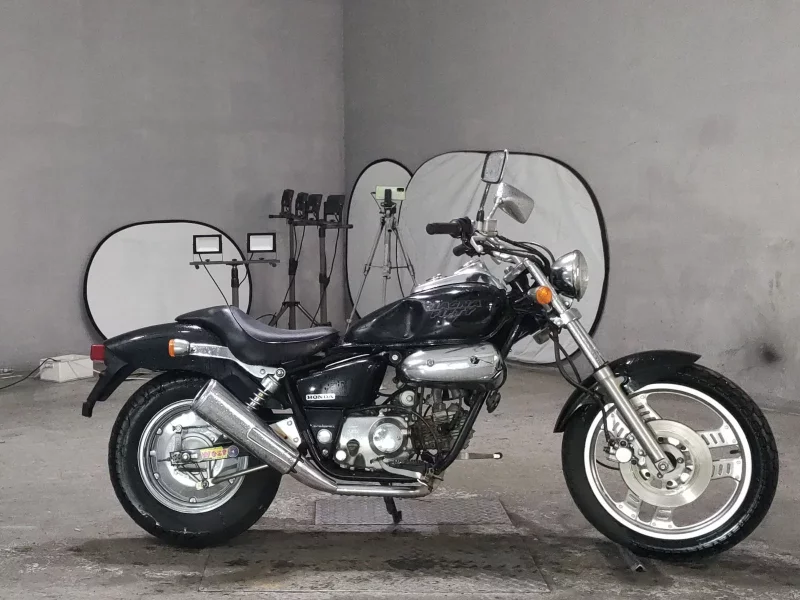 Honda MAGNA 50