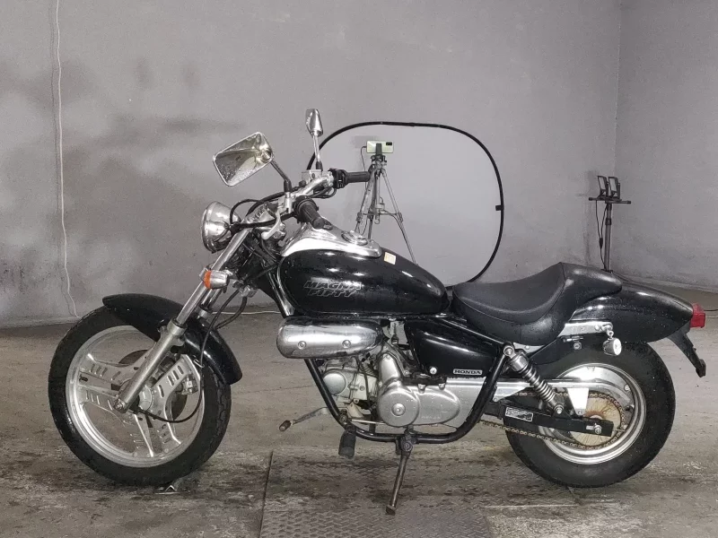 Honda MAGNA 50