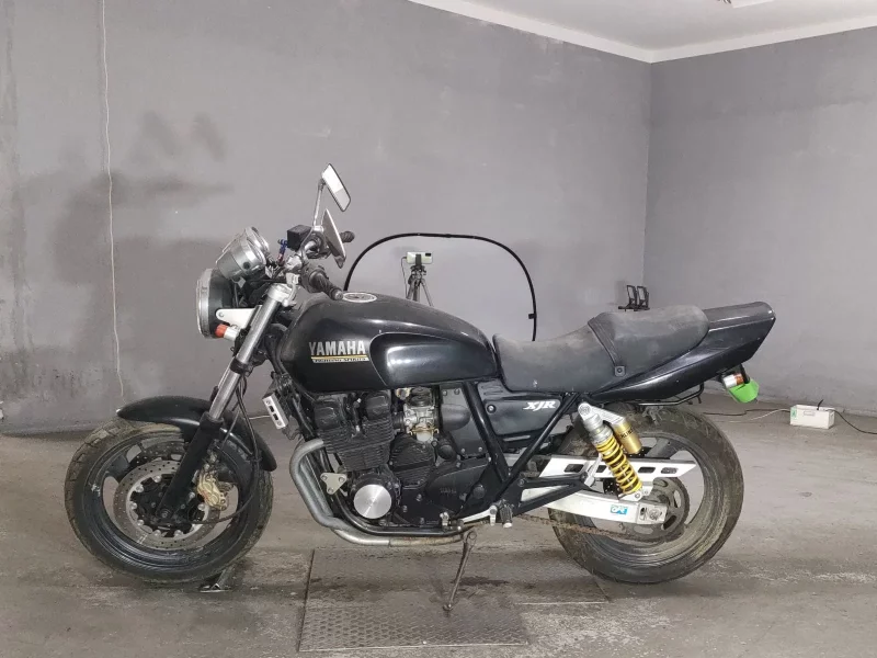 Yamaha XJR400R-1