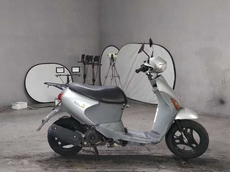 Suzuki LET S4