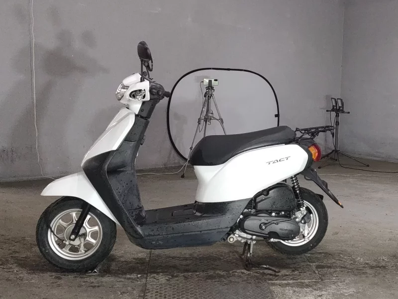 Honda TACT BASIC