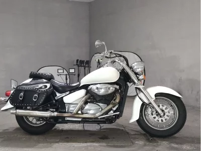 Suzuki INTRUDER 400 CLASSIC