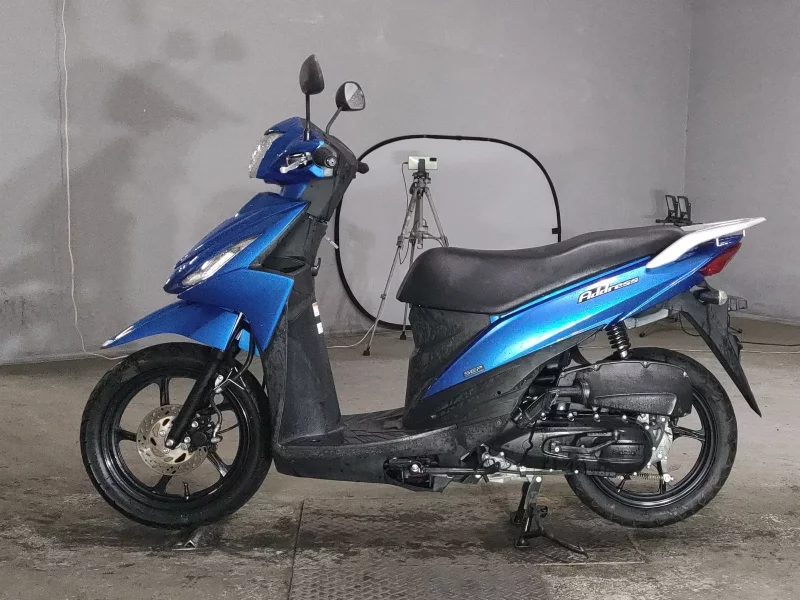 Suzuki ADDRESS V110