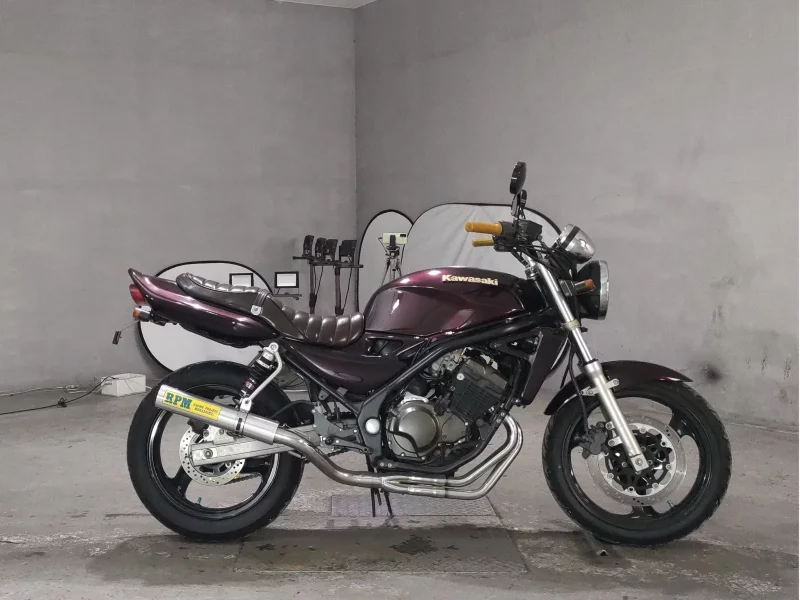 Kawasaki BALIUS250-2 лот № 8559 оценка 4  с аукциона в Японии